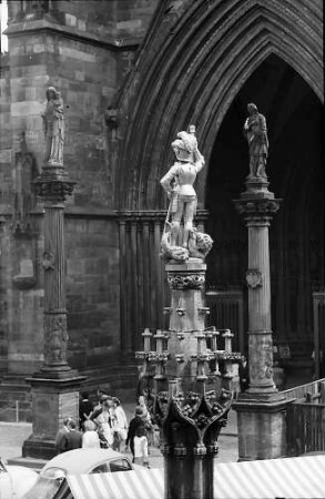 Freiburg i. Br.: Brunnenfigur