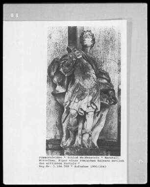 Figur eines römischen Kaisers