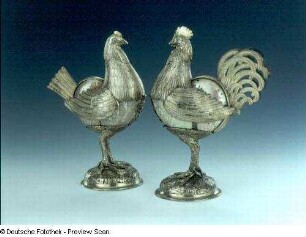 Hahn als Trinkgefäß : Henne und Hahn als Trinkgefäße (1593/1602; F. Hillebrand)