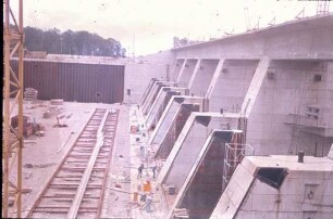 Bau Wehranlage Iffezheim/Rhein