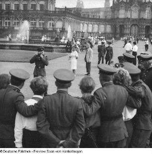 Leningrader Pioniere vom 4. Freundschaftszug; Kulturpalast, Empfang Café Prag, Begrüßung 30. Oberschule, Kulturfest Zwinger, Abschied 30. Oberschule