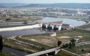 Staustufe Besigheim/Neckar, Staustufe und Kraftwerk