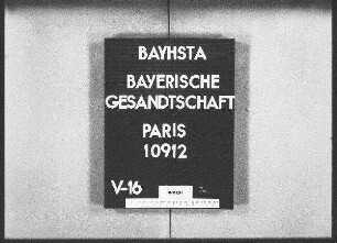 Welzhofer, Karl, Gymnasialprofessor in München, Entleihung von lateinischen Handschriften aus der Nationalbibliothek in Paris