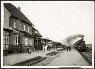 Ostseebad Henkenhagen (Ustronie Morskie/Polen). Bahnhof