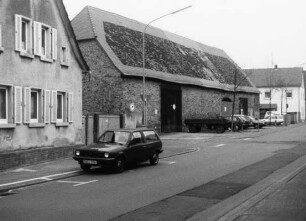 Zehntscheuer; Darmstadt, Messeler Straße 60, Messeler Straße 64, Messeler Straße 62