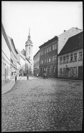 Torgau. Ritterstraße mit Kirche