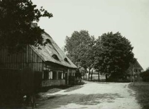 Zug, Grube Herzog August, Huthaus, Strohdach
