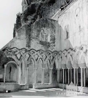 Amalfi. Kreuzgang des ehemaligen Kapuzinerklosters (12. Jahrhundert)