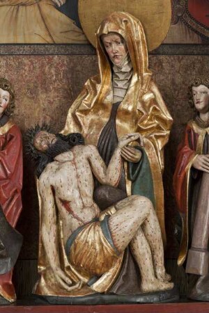 Wendelinsaltar — Mittleres Bildfeld des Mittelschreins - Figurengruppe — Pietà