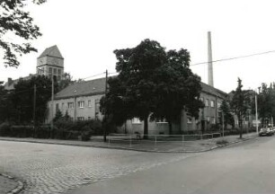 Dresden-Trachau. Wohnsiedlung der Gewobag (1928/um 1935; H. Richter). Wohnblocks, Kopernikusstraße 38/Aachener Straße 9/11. Eckansicht