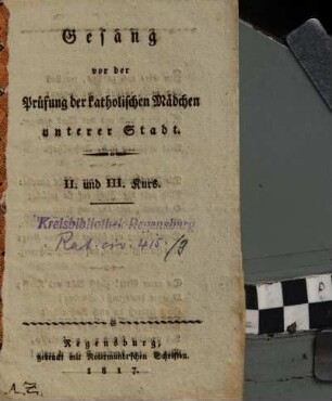 Gesang vor der Prüfung der katholischen Mädchen unterer Stadt : II. und III. Kurs