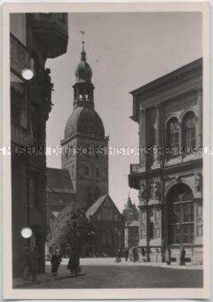 Riga, Börse und Dom St. Marien
