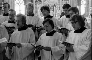 Freiburg: Pontifikalamt, Chorsänger