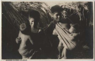 Pilaga mit Kindern