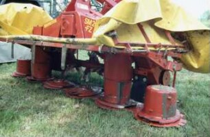 Fotografie: Futtererntetechnik, Mähwerk, Trommelmähwerk, Scheibenmähwerk, Mähaufbereiter