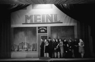 Bukarest: UfA-Truppe, Savoy Theater, Szene bei Meinl