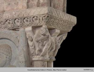 Kapitell mit der Opferung Isaaks durch Abraham - W01MS57
