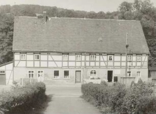 Mulda, Wohnhaus : Mulda. Wohnhaus, Hauptstraße 37. Straßenfront
