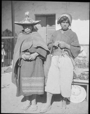 Quechua aus Tarabuco in Originaltracht