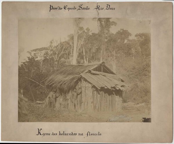 "Botokuden" in front of their hut