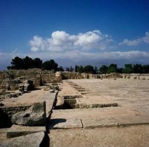 Phaistos. Palast. Arkaden von Altan und Neuem Palast auf der westlichen Langseite