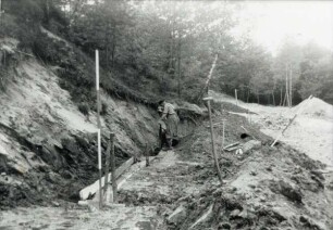 Waldfriedhof Kupferberg. Wegebau, 8 Bilder