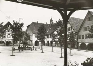Freudenstadt, Markt : Freudenstadt. Markt mit Rathaus. Blick nach Nordosten