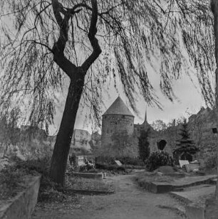 Bautzen : Bautzen. Blick vom Nikolaifriedhof auf den Nicolaiturm