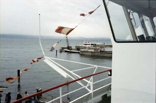 Kressbronn: Stapellauf Fährschiff M.S. Friedrichshafen, Autoplattform mit Ausblick auf alte "Schussen", von der Kommandobrücke