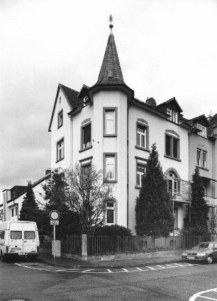 Hanau, Hausmannstraße 18, Karolinenstraße 12