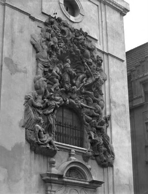 Sankt Jakob — Relief