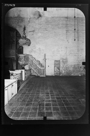 Aegidii-Kirche, Fassaden (E), Altar (S)