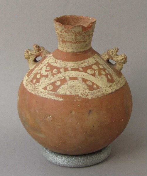 Clay vessel