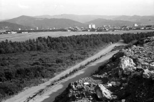 Freiburg: Fernsicht auf die Stadt von der Müllkippe