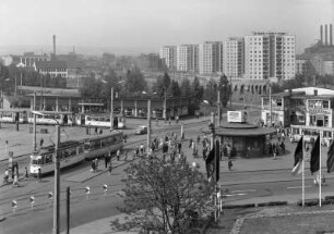 Postplatz : Dresden, Postplatz nach Südwesten von der Gaststätte am Zwinger aus in Richtung Kraftwerk Mitte
