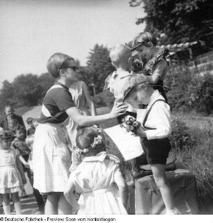 Tag des Kindes Kindergarten Rosa Menzer Friedensfahrt?