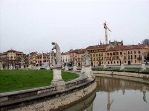 Padua: Prato della Valle