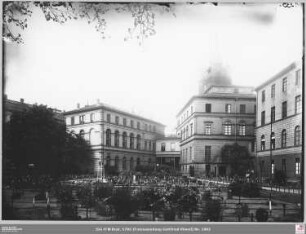 Botanischer Garten mit Senckenbergischer Bibliothek und Naturhistorischem Museum von Osten