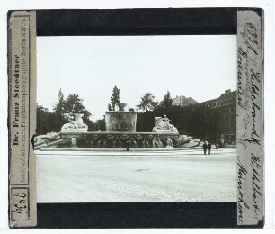 München, Wittelsbacher Brunnen (Lenbachplatz)