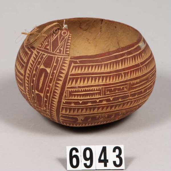 Coconut vessel