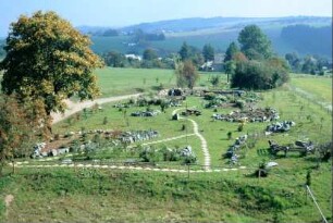 Blick von oben auf den Kräutergarten