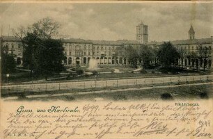 Postkartensammlung Weis mit Ansichten Karlsruhes. Friedrichsplatz