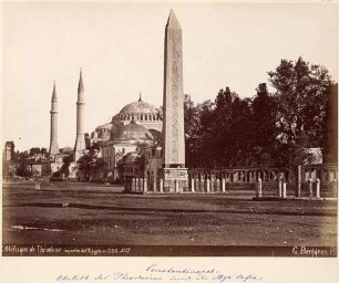 Istanbul, Theodosius-Obelisk und die Hagia Sophia