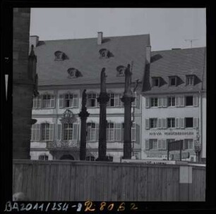 Säulen vor dem Freiburger Münster