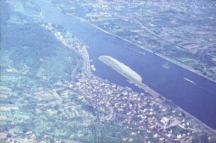 Rhein vor dem Ausbau 1962 bei Oberwinter