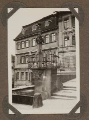 Platz in Schwäbisch Hall an Pfingsten 1933