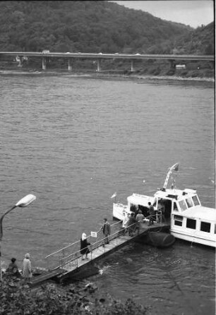 Unkel: Rhein, vom Hotel aus