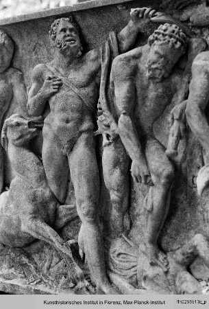 Sarkophag mit Darstellungen der Taten des Herkules