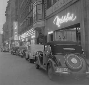Ansicht der Petersstraße mit Milchbar und Capitol