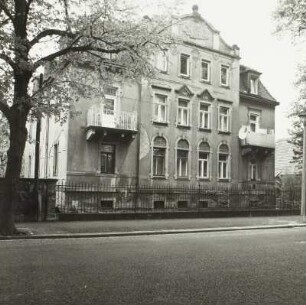 Dresden-Leubnitz-Neuostra, Uhdestraße 30. Wohnhaus (1903). Straßenansicht